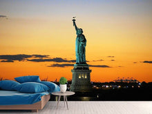 Load image into Gallery viewer, Photo Wallpaper Statue of Liberty in the evening light