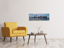 Load image into Gallery viewer, Panoramic Canvas Print New York in winter
