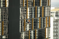 Photo Wallpaper Working on the skyscraper