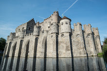 Load image into Gallery viewer, Photo Wallpaper Castle Gravensteen
