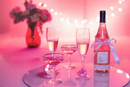 Photo Wallpaper Cheers in pink-red
