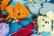 Photo Wallpaper Knitted Teddies