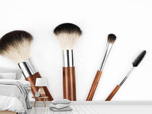 Load image into Gallery viewer, Photo Wallpaper Make-up brush
