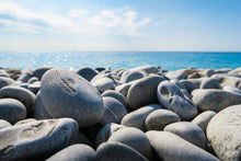 Load image into Gallery viewer, Photo Wallpaper Beach stones
