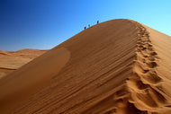 Photo Wallpaper Desert hike in Namibia