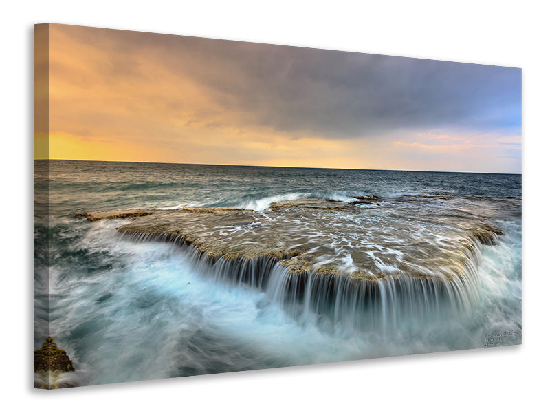 Canvas print The roaring sea