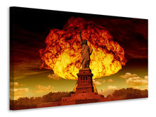 Load image into Gallery viewer, Canvas print Statue of Liberty in spectacular light
