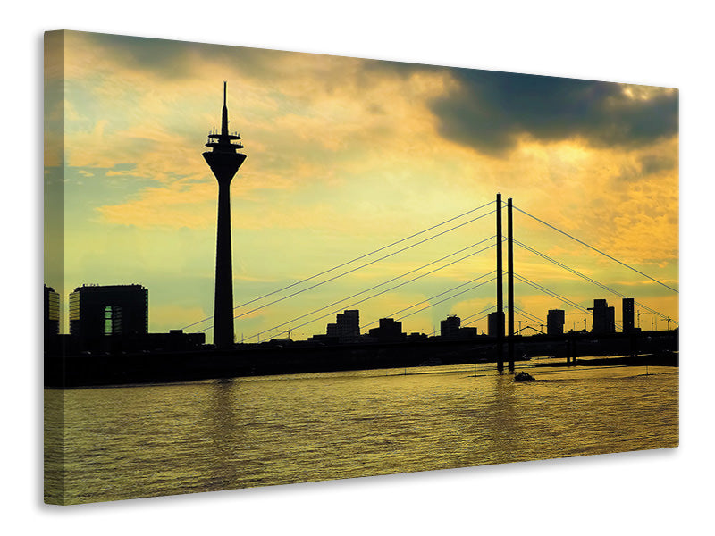 Canvas print Skyline in the evening light